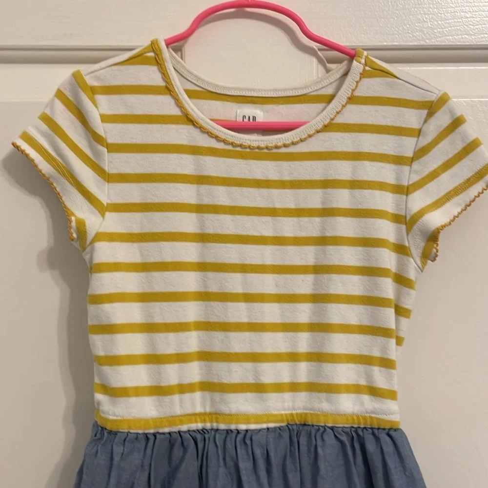 Gap Kids 100% Cotton Yellow Striped Short Sleeved Blue Summer Dress Size M (8)